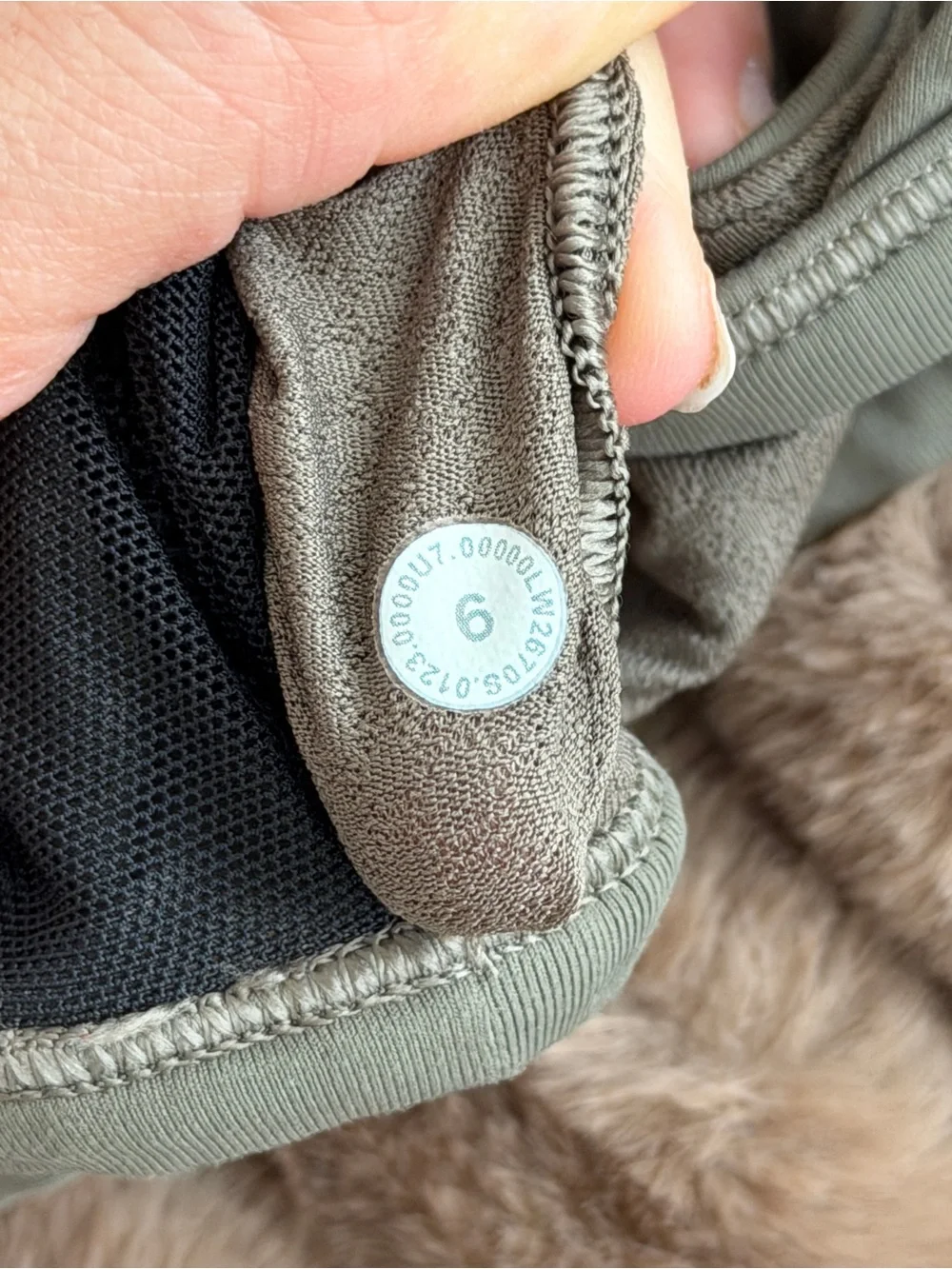 Lululemon Strappy Back Sports Bra Size 6